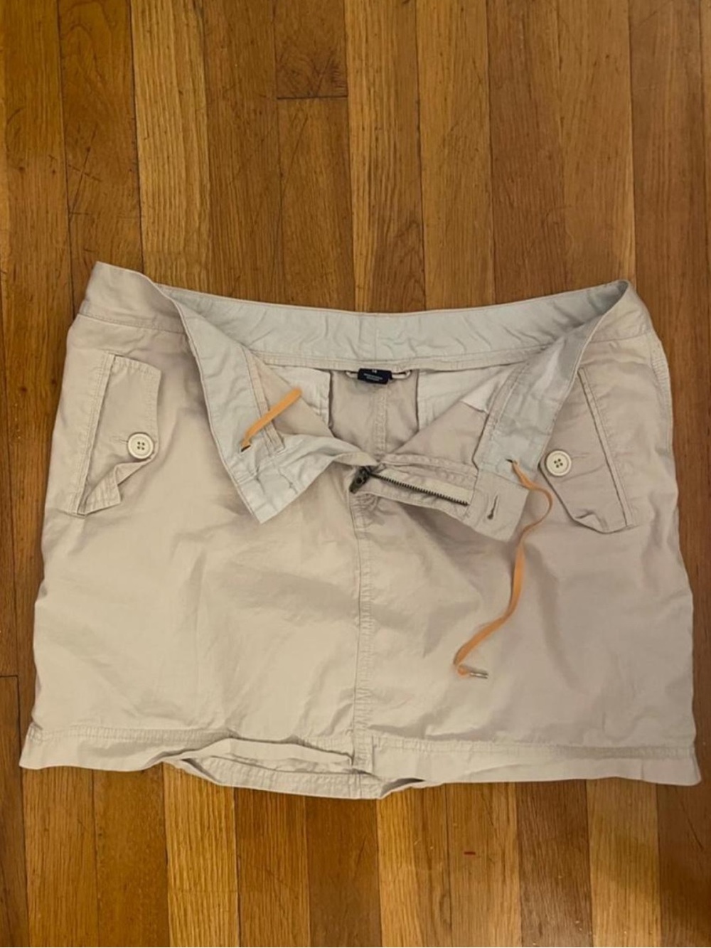 GAP Women's Light Beige Cargo Skirt with Drawstring
